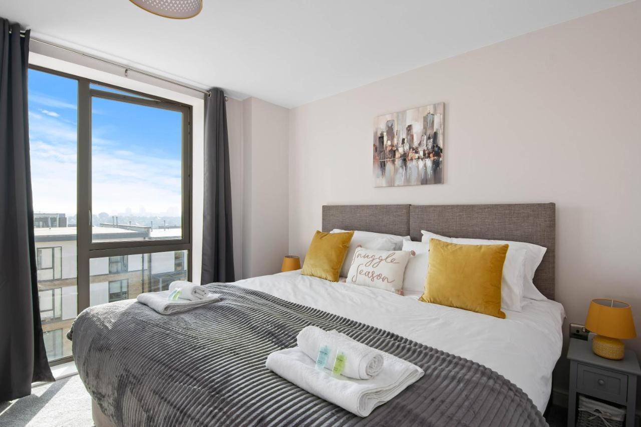 Spacious & Cosy, Netflix, Parking, Colindale Station Hendon Luaran gambar